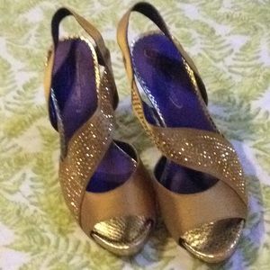 Gold Animal Bling Gold Wedges